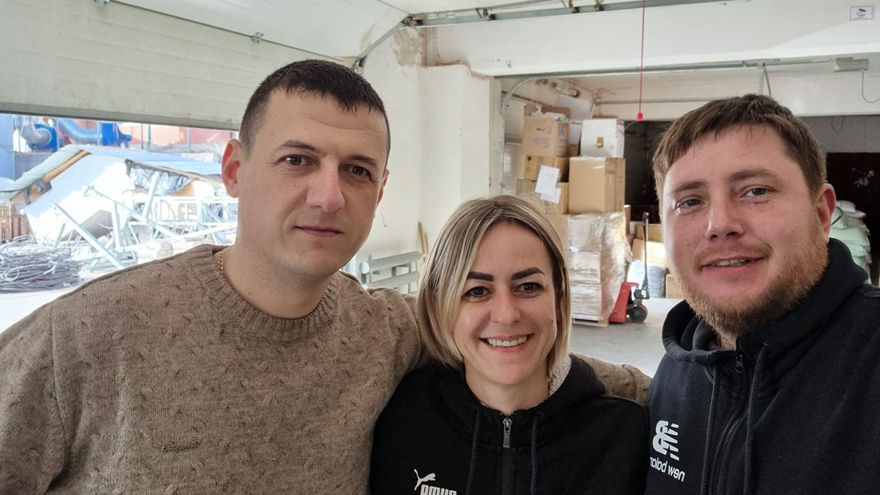 Уже втретє Благодійний фонд Ігоря Гуди «Твори добро»  відправив гуманітарну допомогу у Деснянський район Києва на прохання  голови ради організації «Вільна людина» Тетяни Рижикової