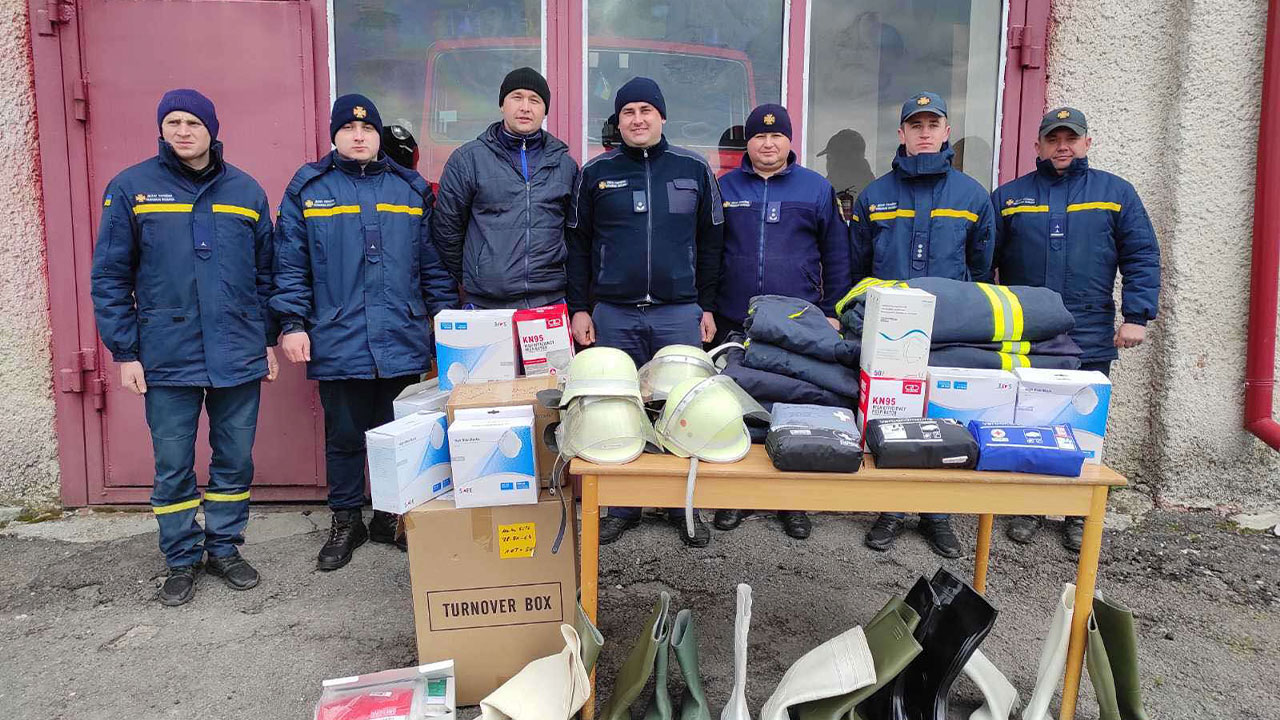 Благодійний фонд Ігоря Гуди «Твори добро» надав гуманітарну допомогу пожежним у Тернополі