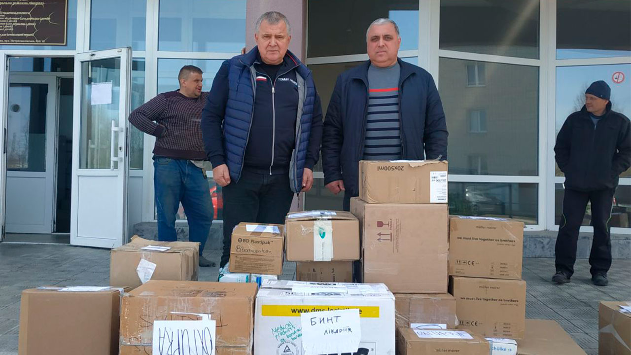 Гуманітарний вантаж від благодійного фонду доставили в Охтирську центральну районну лікарню