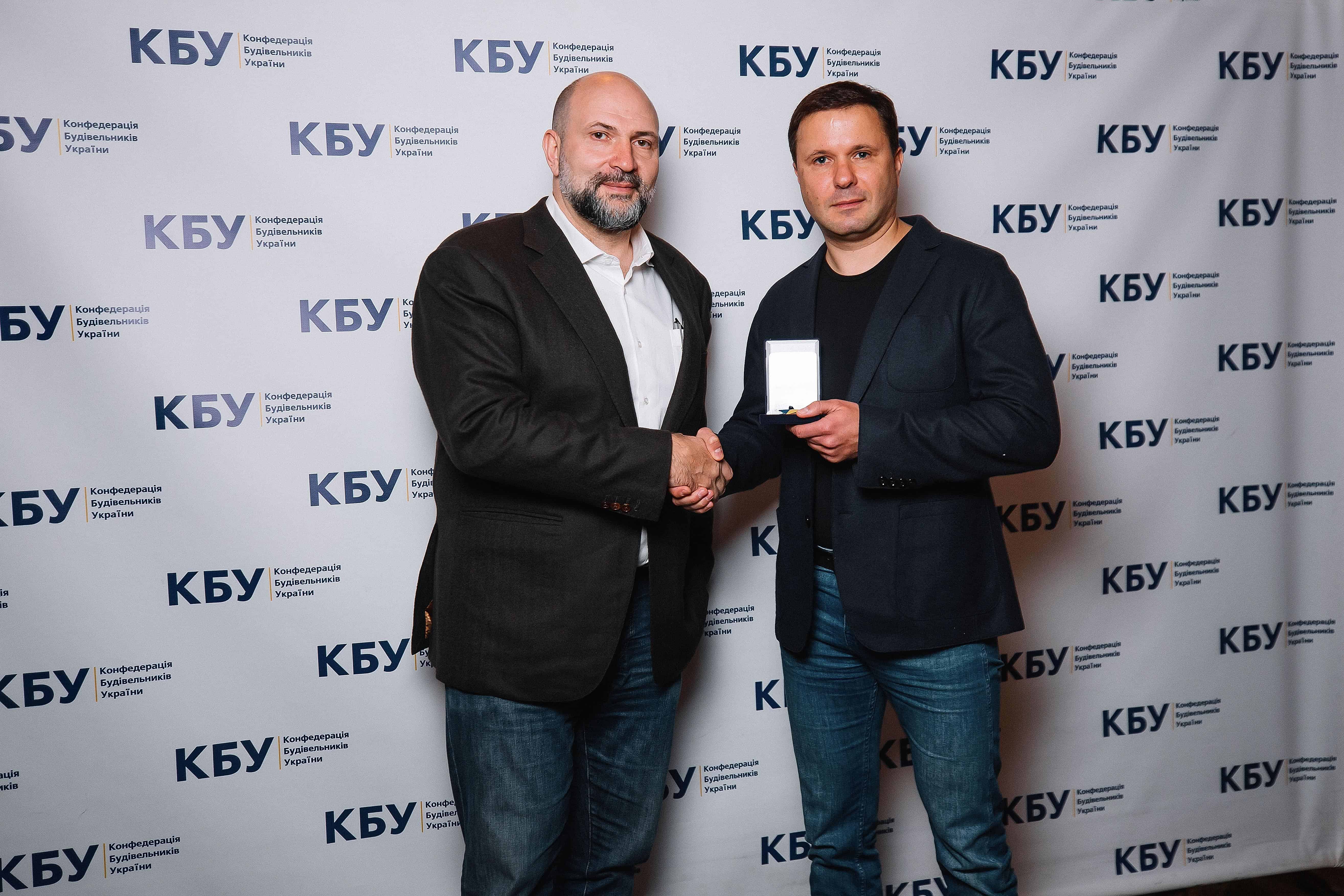Орденом «Будуємо країну» нагороджений голова ради директорів компанії «Креатор-Буд» Ігор Гуда.